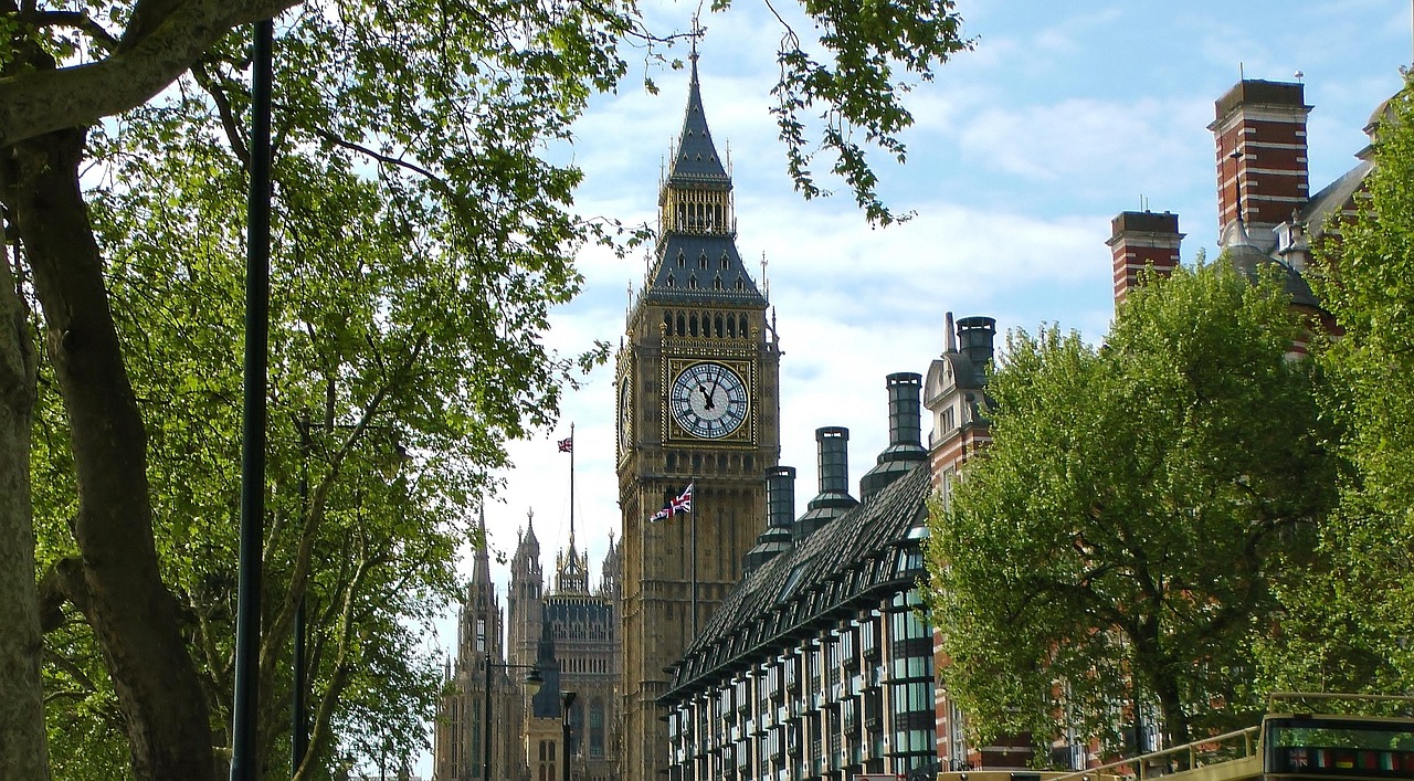 英國(guó)簽證最新動(dòng)態(tài)，更新內(nèi)容及其影響分析